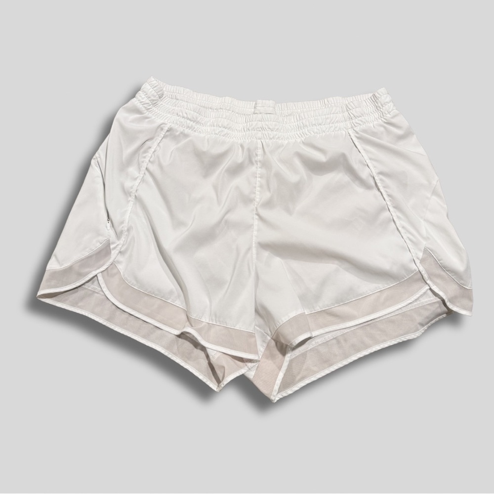 Athleta Women’s Mesh Racer Run Mid Rise 4” Off White Athletic Shorts